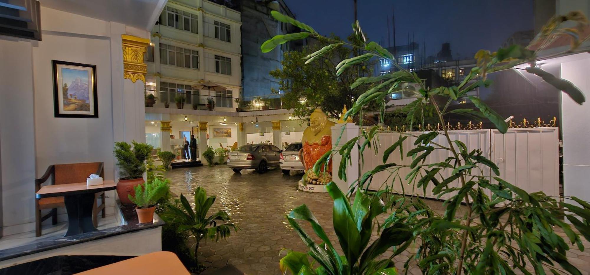 Durbar Hotel & Residence Katmandu Dış mekan fotoğraf