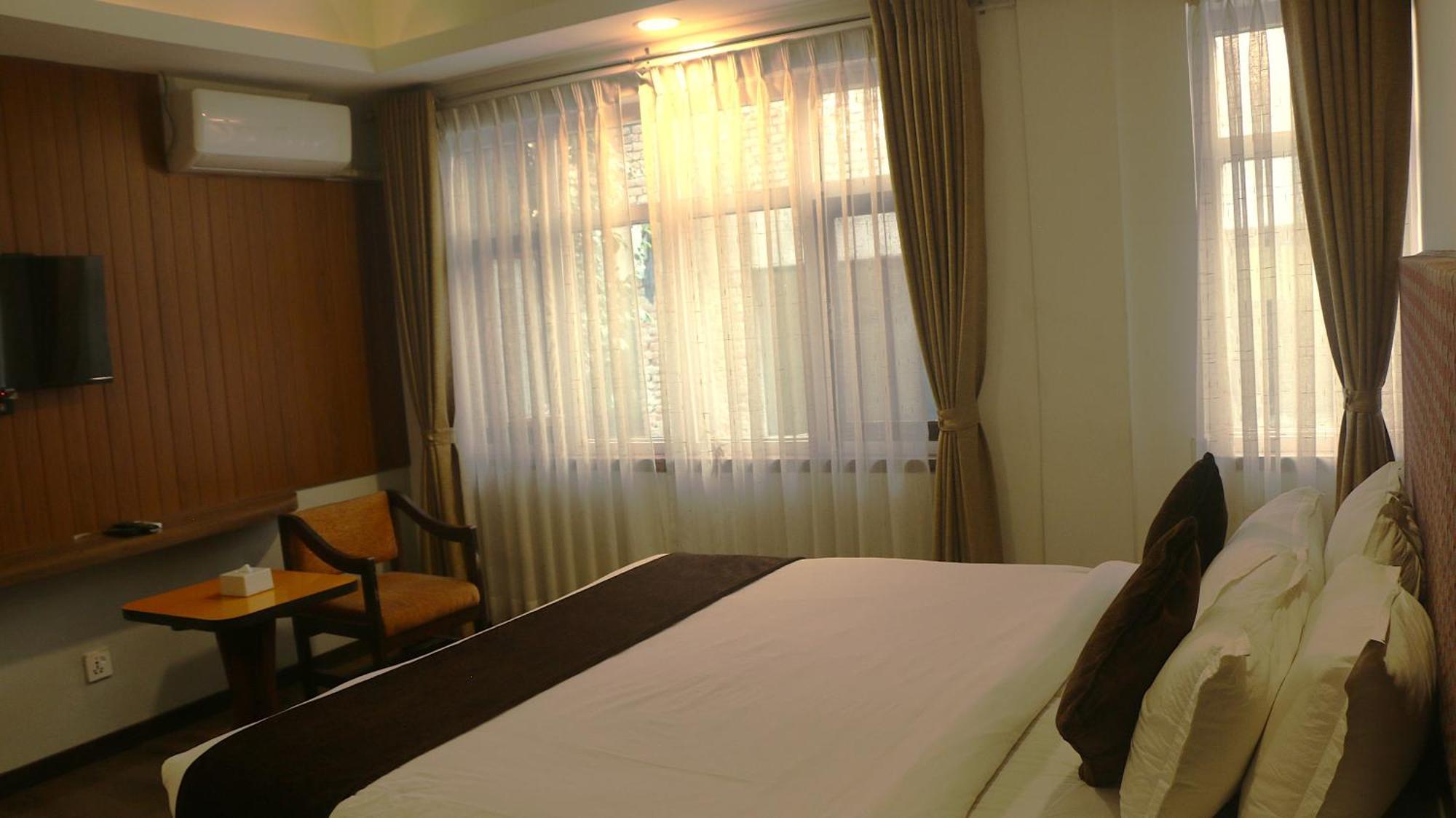 Durbar Hotel & Residence Katmandu Dış mekan fotoğraf