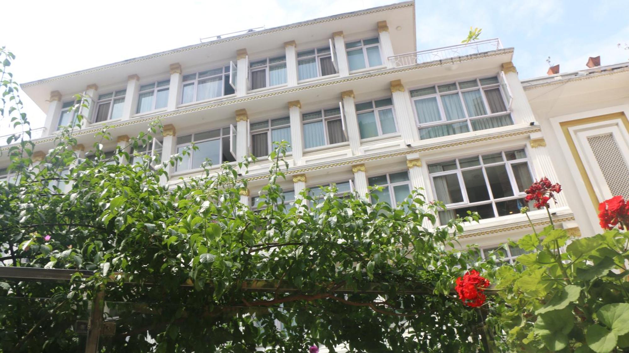 Durbar Hotel & Residence Katmandu Dış mekan fotoğraf